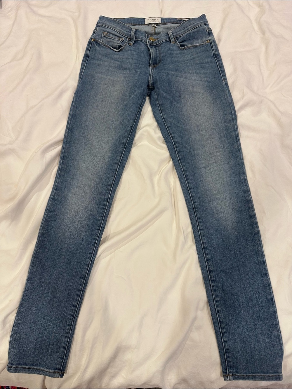 Frame Denim Le Garçon Jeans in Kaufman Wash
